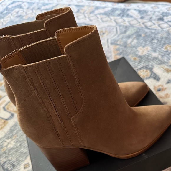 NWT Marc Fisher Oshay Pointed Toe Bootie Brown sz. 8 - Picture 8 of 12